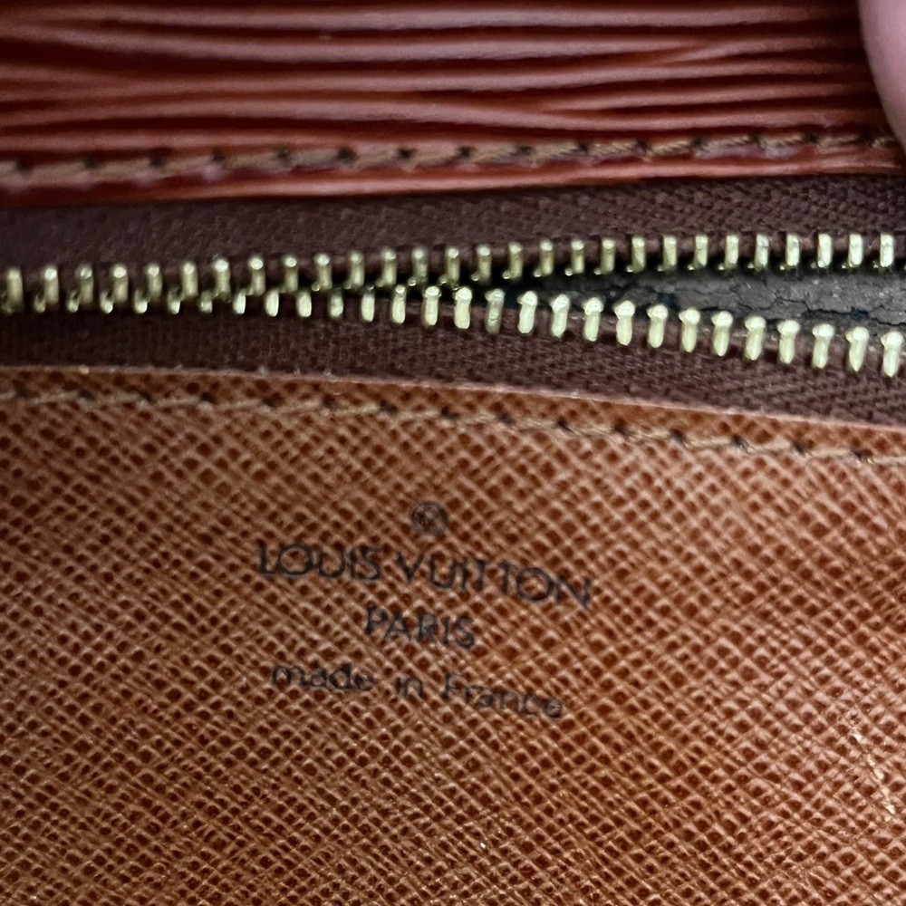 Louis Vuitton Chestnut Epi Leather Top Handle Satchel - Picture 17 of 17